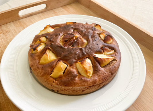 Bizcocho de manzana y canela sin huevo