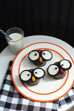 Muffins de chocolate con crema de Oreo | Especial Halloween